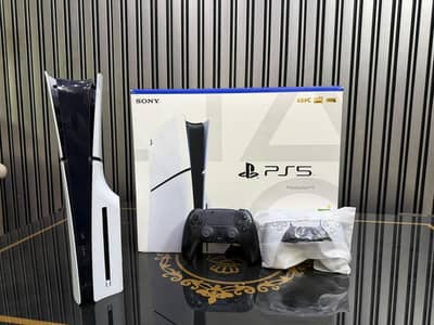 Ps5 Slim disc Edition 1tb Like Brand New