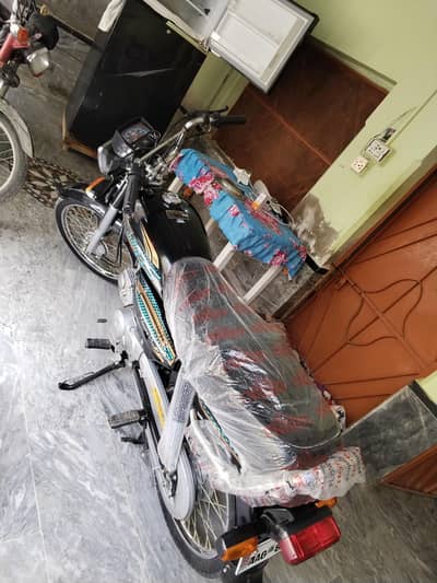 my bike unique 2026 model 10/10 condition