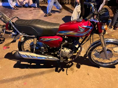 Honda 125 genuine bike