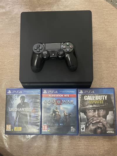 Sony Playstation 4 (with 1 original controller and 3 AAA games)