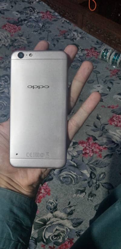 OPPO A57