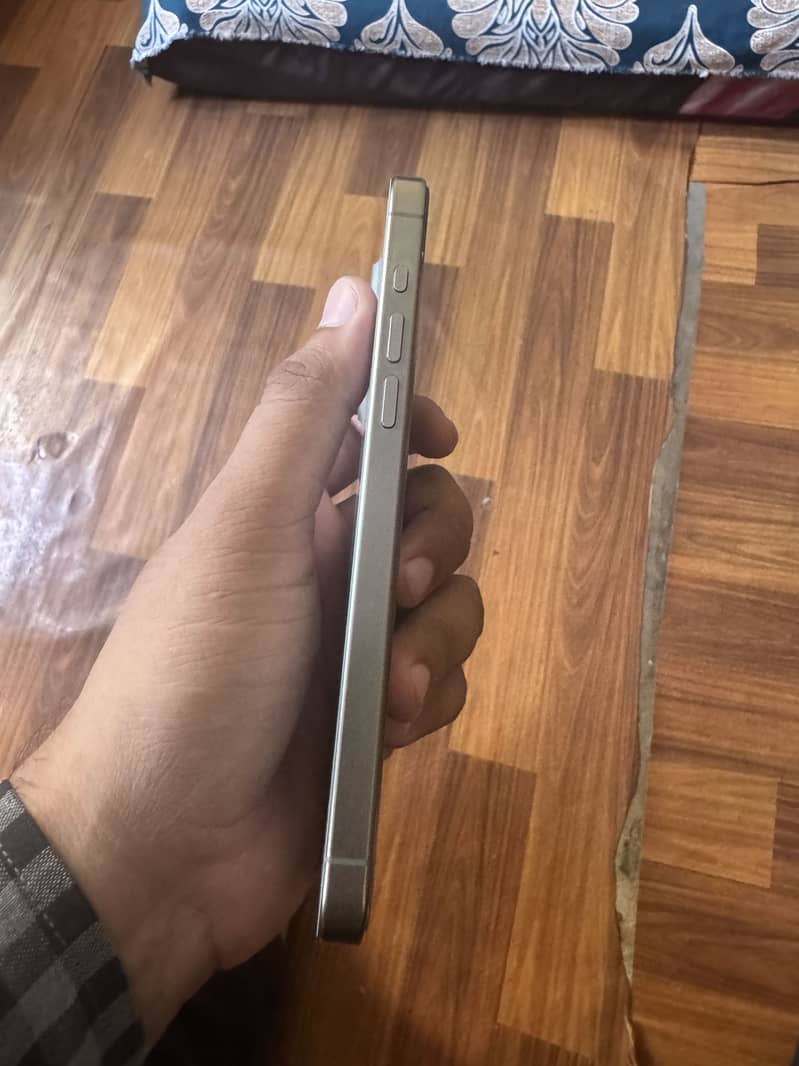 IPHONE 15 PRO MAX 0