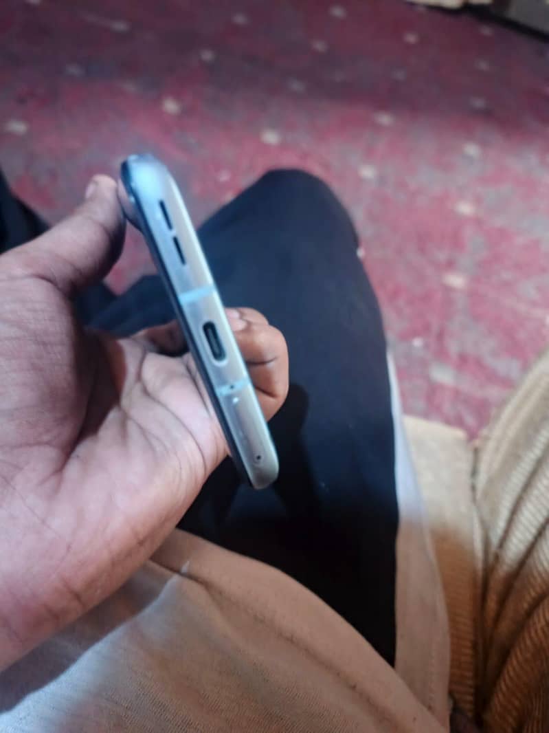 OnePlus 9r 2