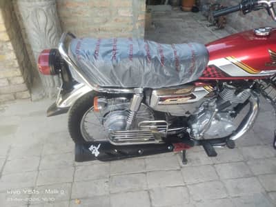 Bilkul new bike hy