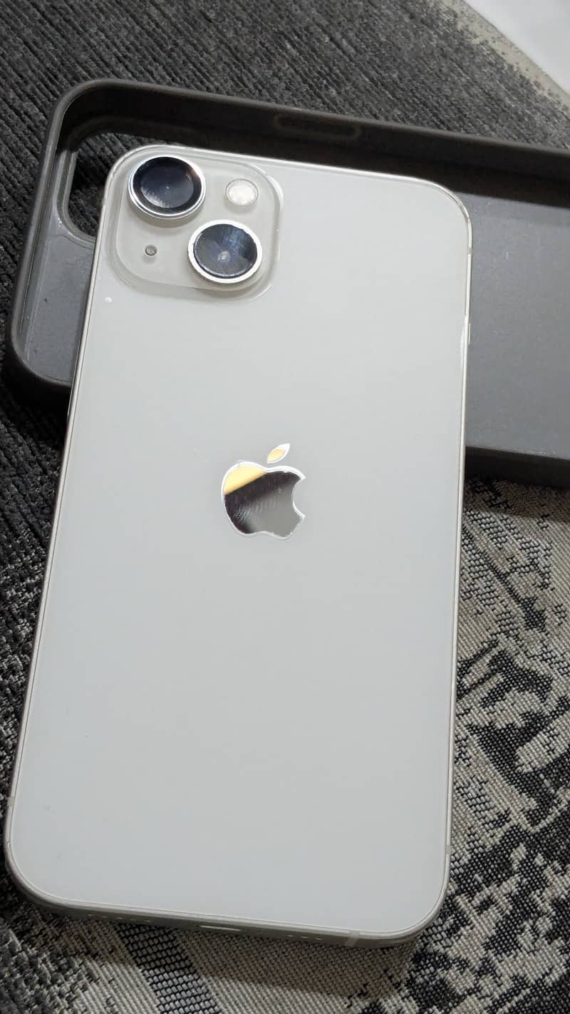 Apple iPhone 13 3
