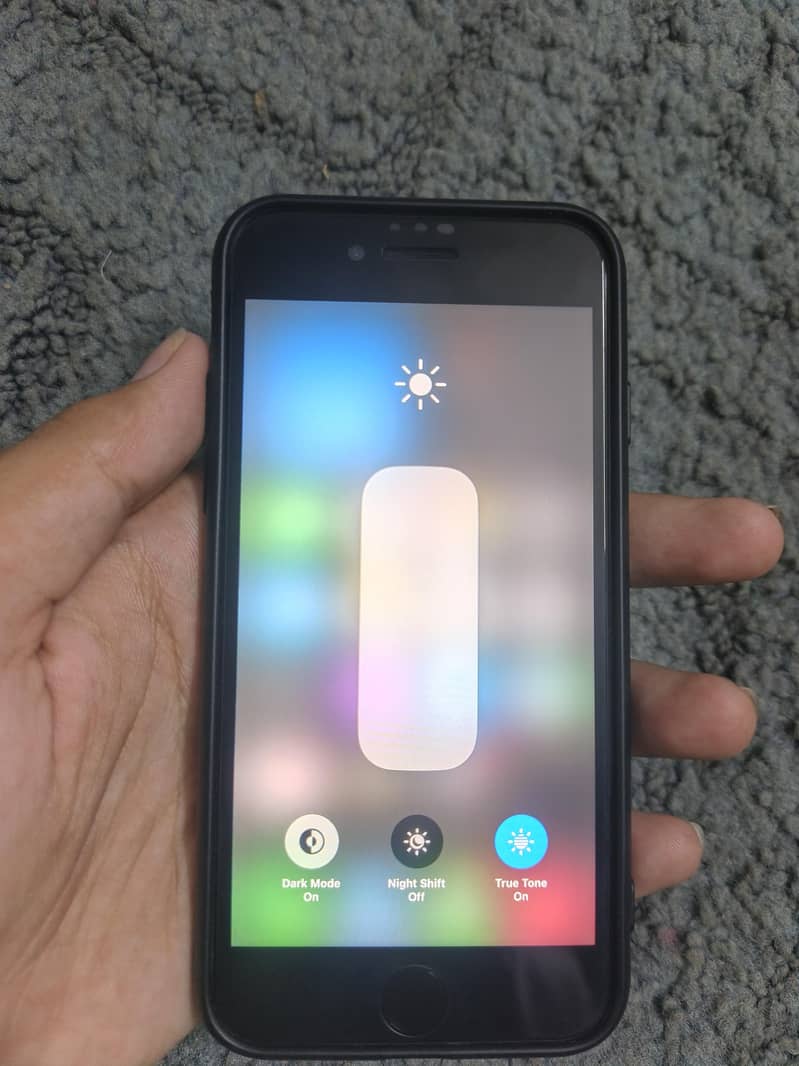 Apple iPhone SE 3rd Generation 0
