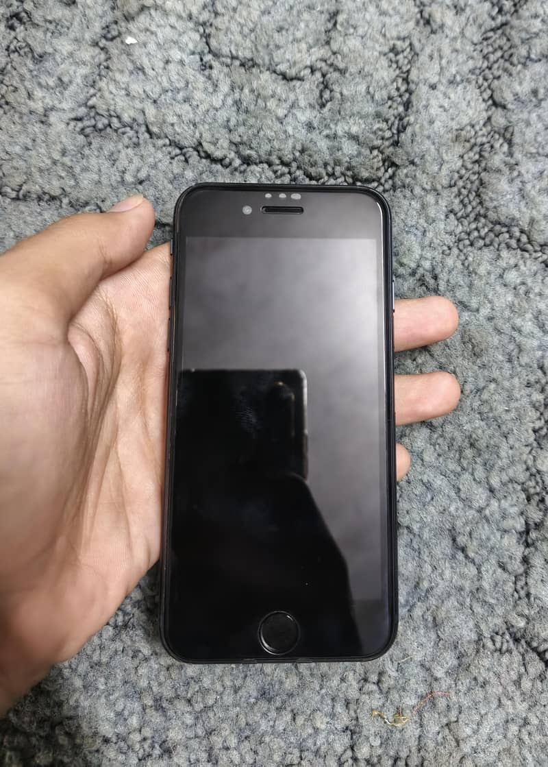 Apple iPhone SE 3rd Generation 2