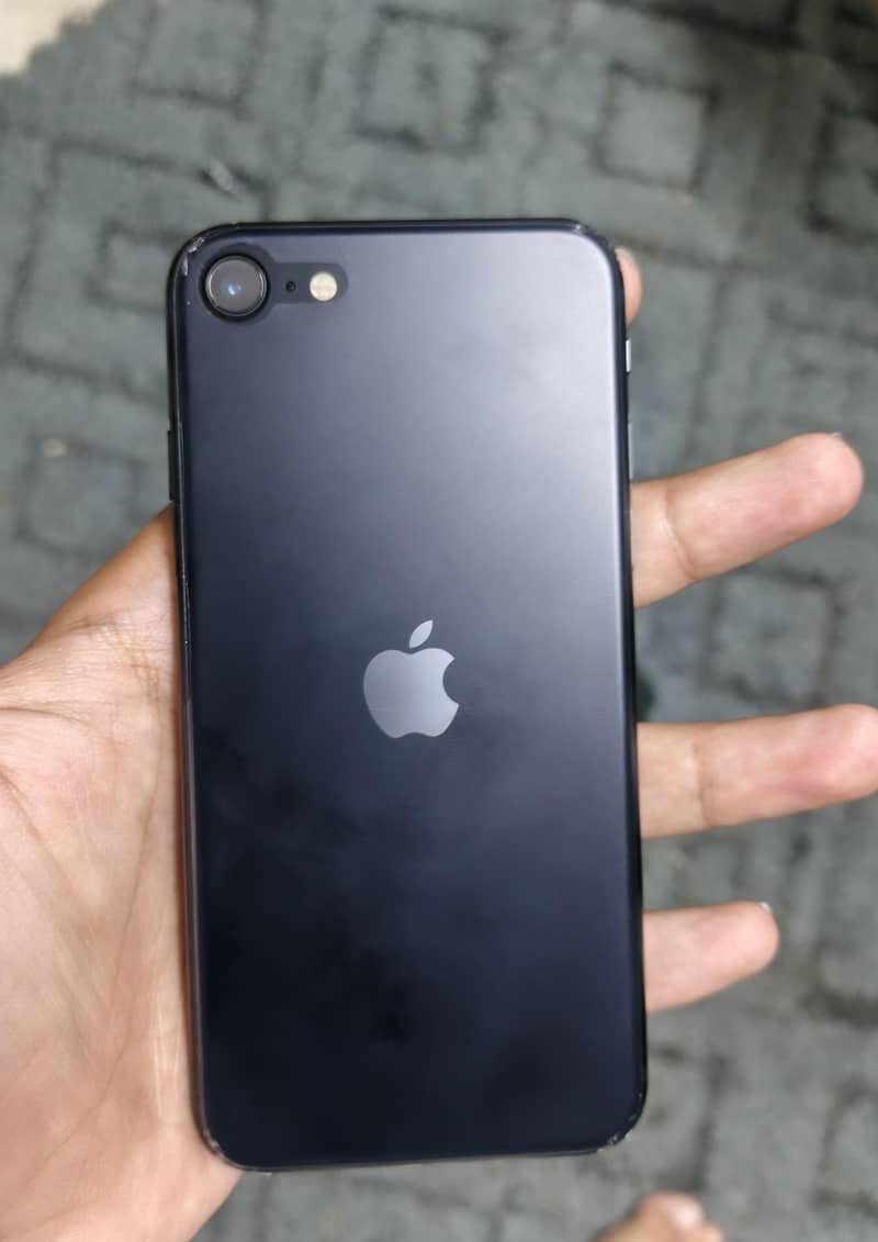 Apple iPhone SE 3rd Generation 3