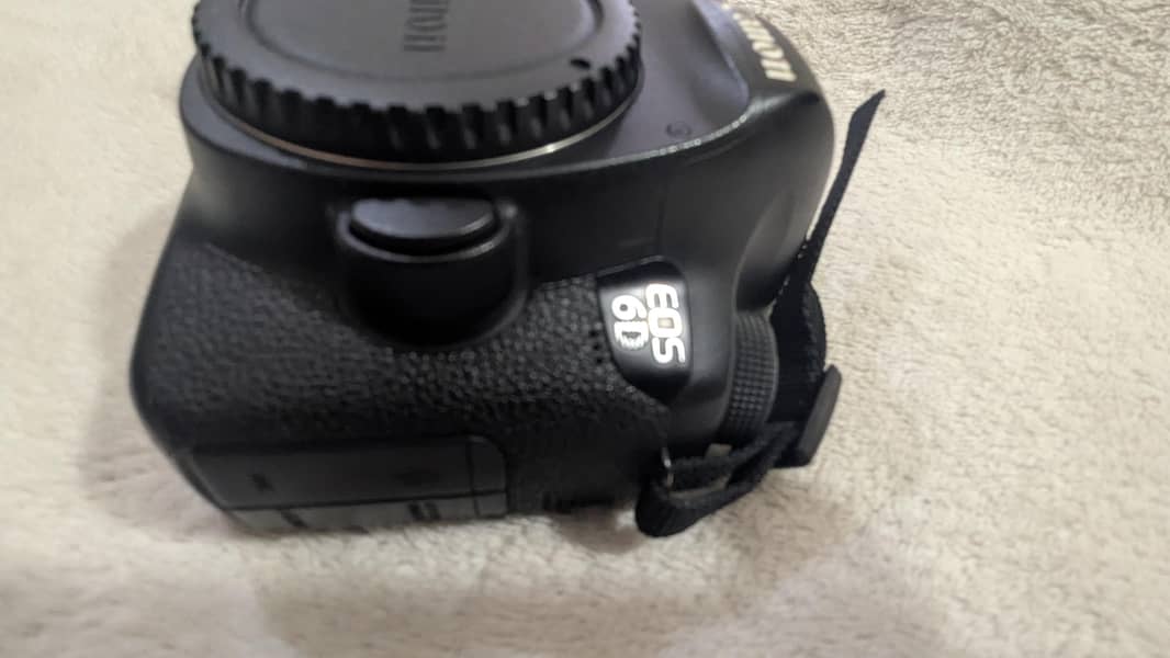Canon EOS 6D 4