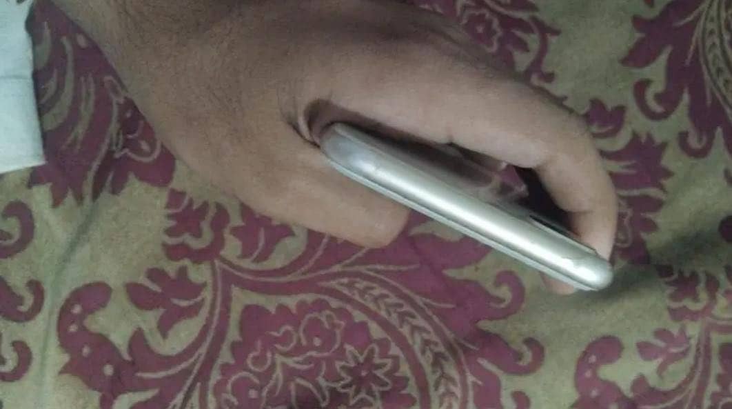 Apple iPhone 8 Plus 3