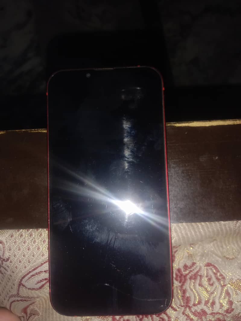Apple iPhone 13 5