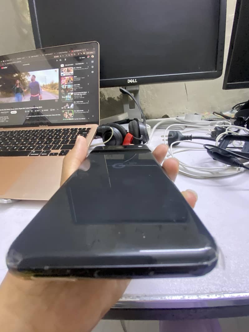 Google Pixel 8 1