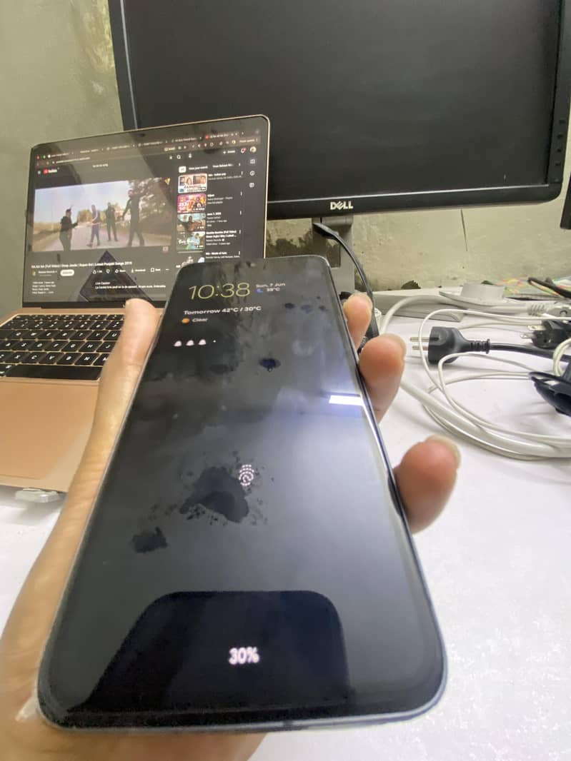 Google Pixel 8 7