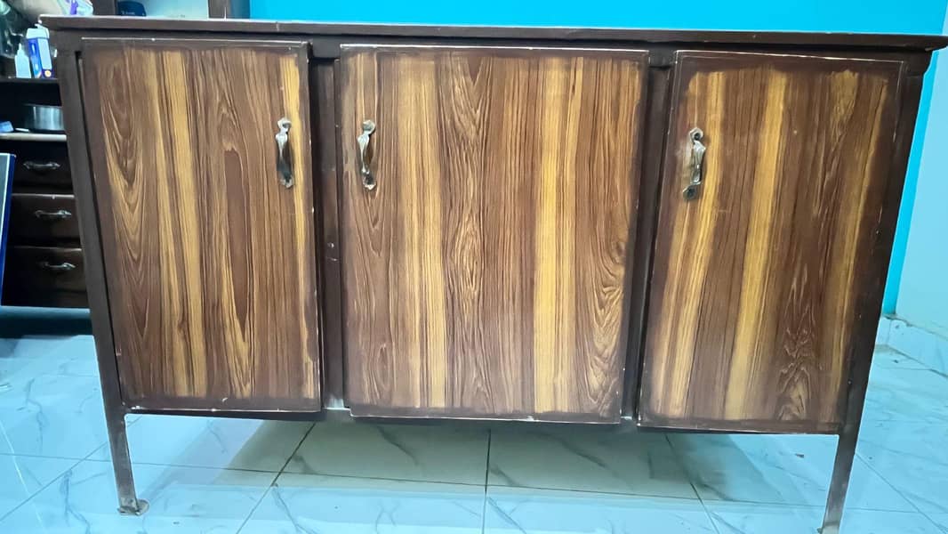 solid metal frame iron stand 1