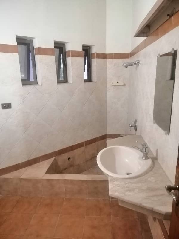 3 bed upper portion 1