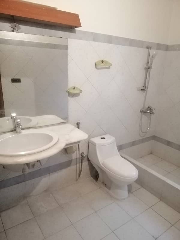 3 bed upper portion 6