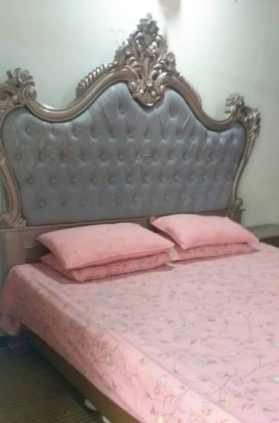  Luxury King Size Wooden Bed Set For Sale