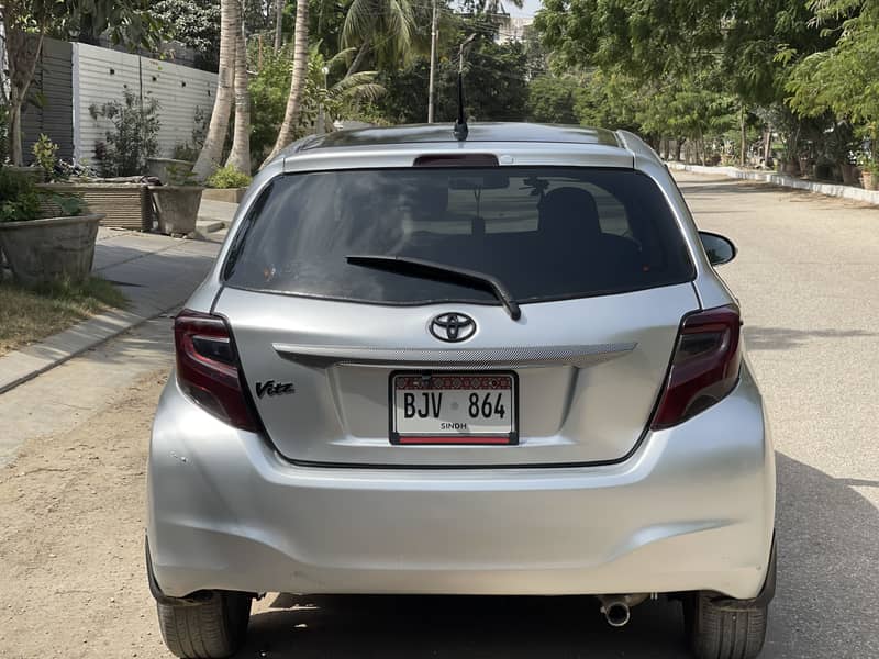 Vitz 2015 4