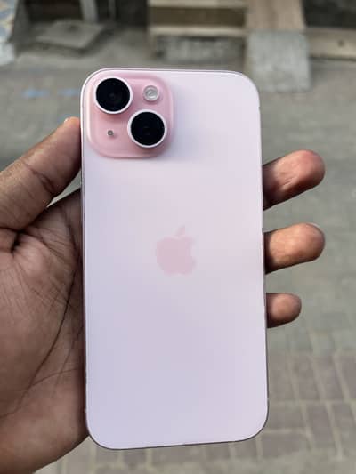 Apple iPhone 15