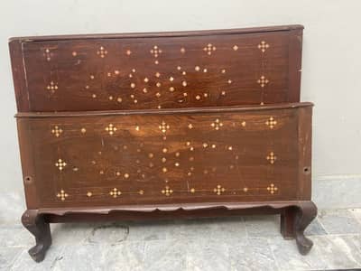 Single bed for sale