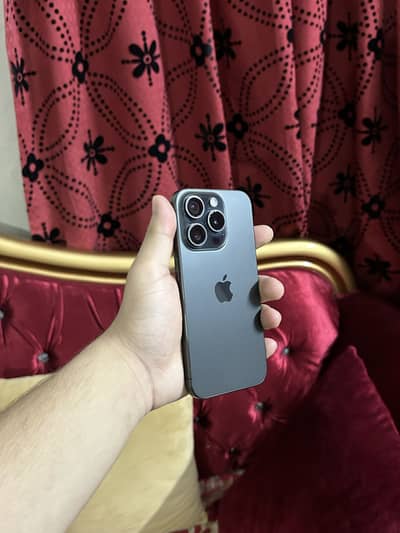 Apple iPhone 15 Pro