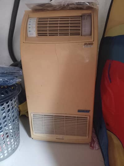SPLENDID ITALIAN MADE AC