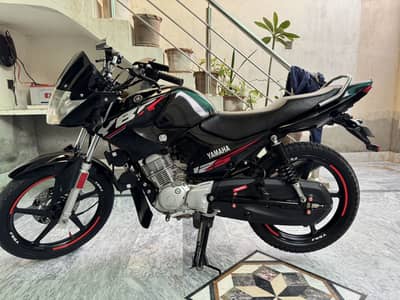 Yamah Ybr 2023 model lush condition