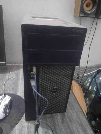 PC i7 6th generation 16gb ddr4 ram amd 2gb GPU read description