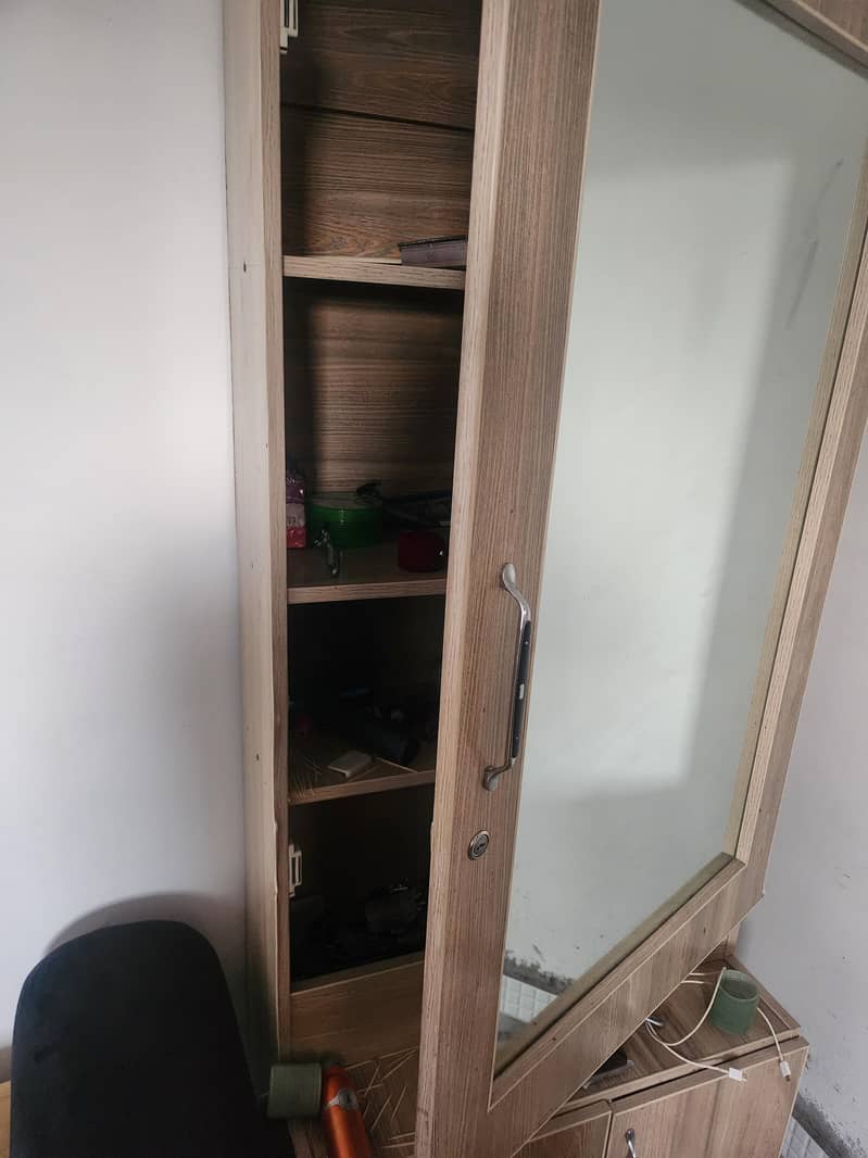 dressing table 1