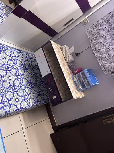 Kid twin bed