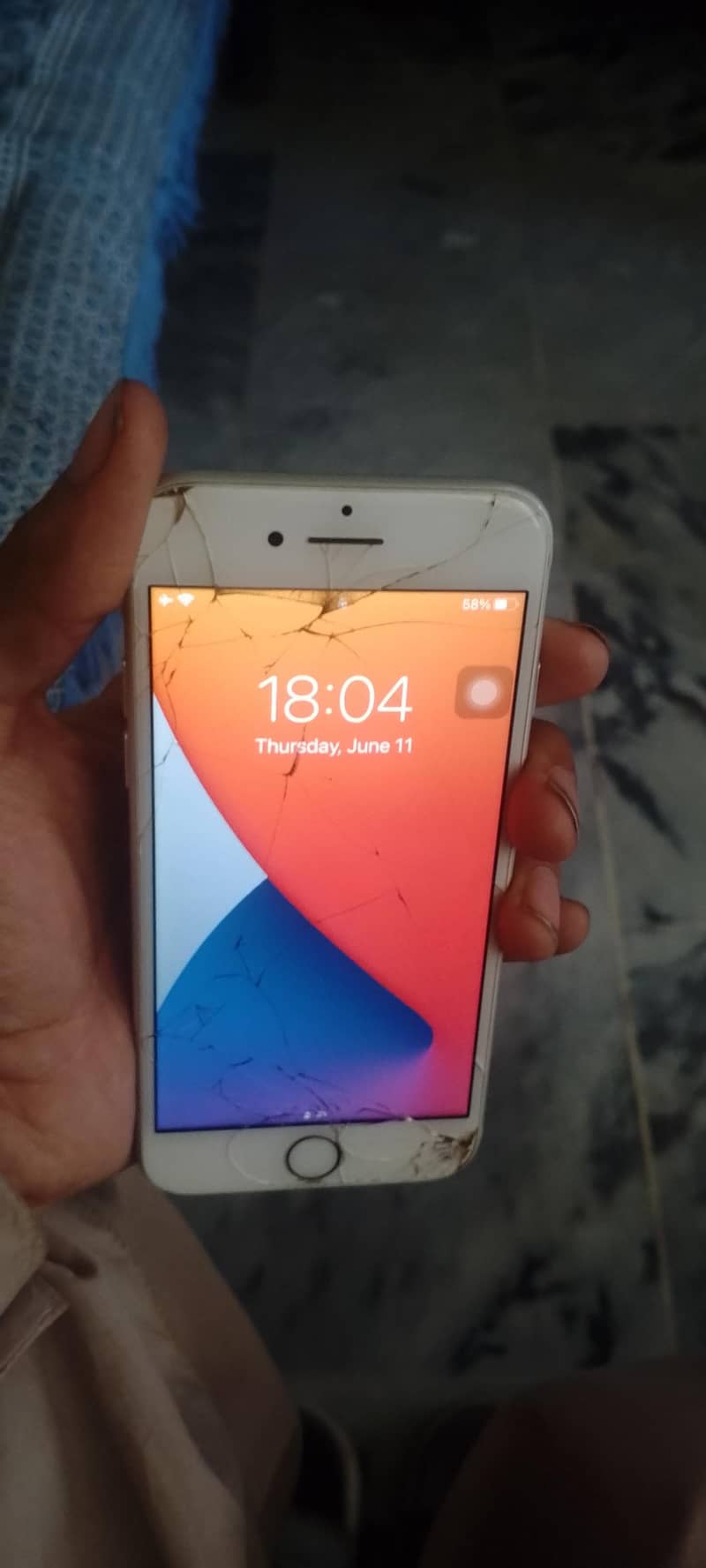 Apple iPhone 7 3