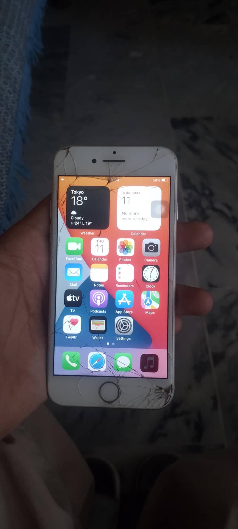 Apple iPhone 7 6
