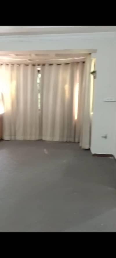 G-11/4 D-Type Flat Furnished First Floor Available For Rent