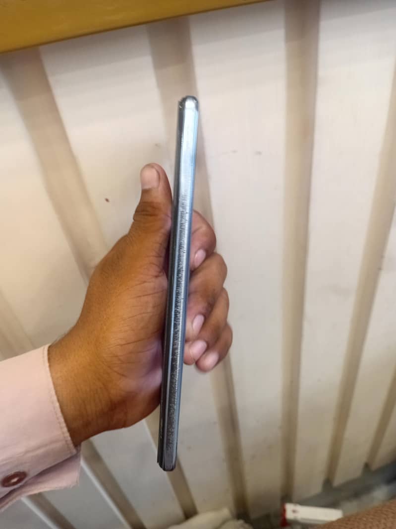 Vivo V21 5