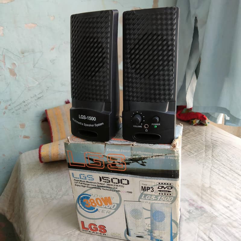 computer laptop speaker 1