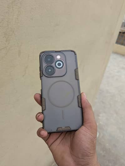 Infinix Smart 8 Pro