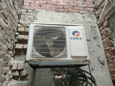 Out Door of Gree Spilt AC