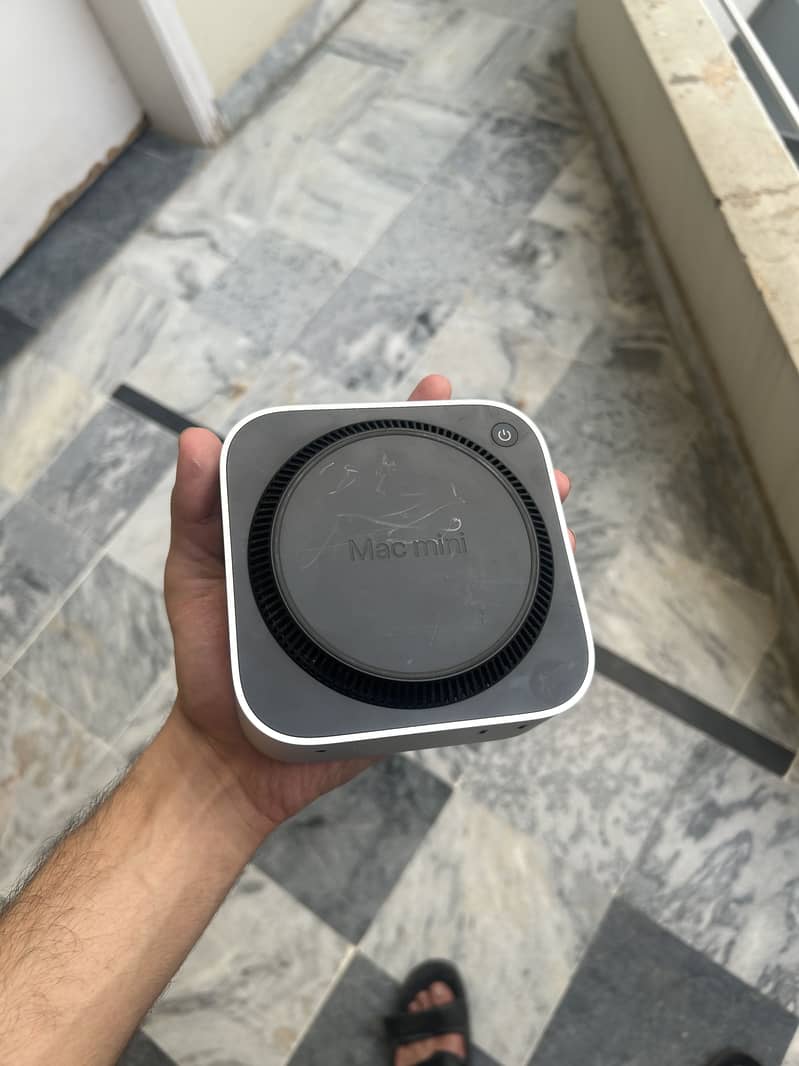 Mac mini m4 16/256 3