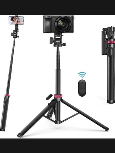 selfie stick with tripod with remote with light