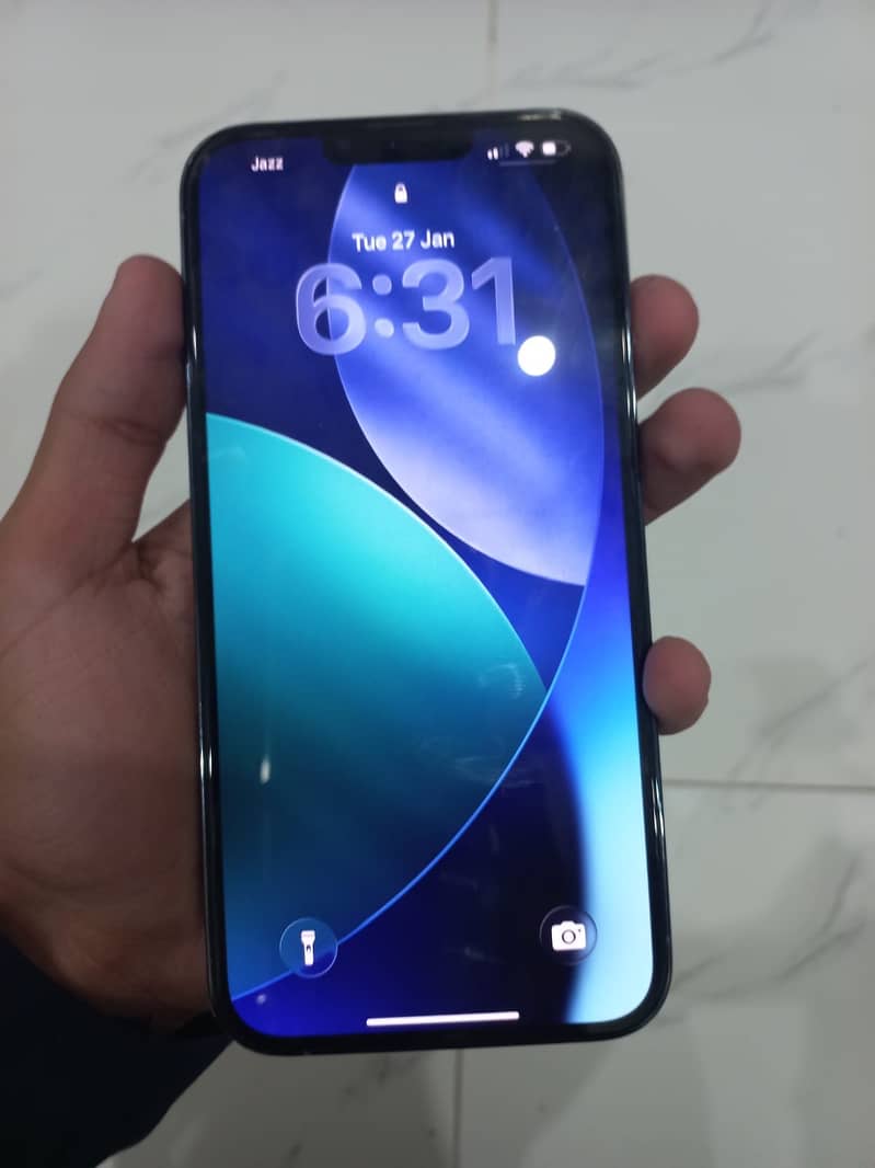 Apple iPhone 13 Pro Max 3