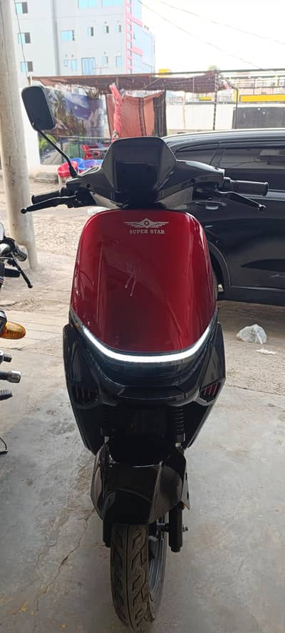 Super star 1200 watts Ev Scooty