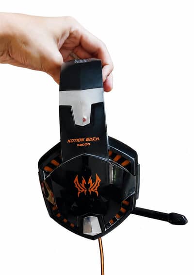 branded gaming headset with gaming light