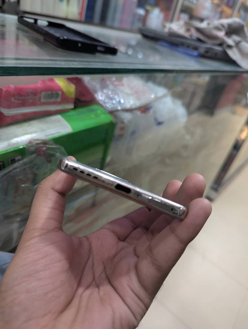 Infinix Zero 30 4