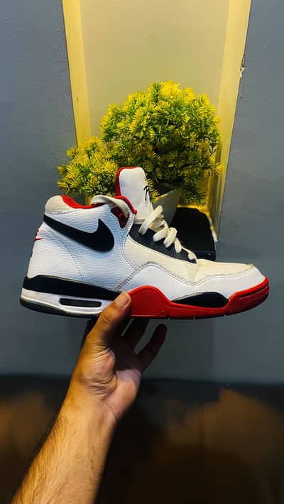 Nike air leacy