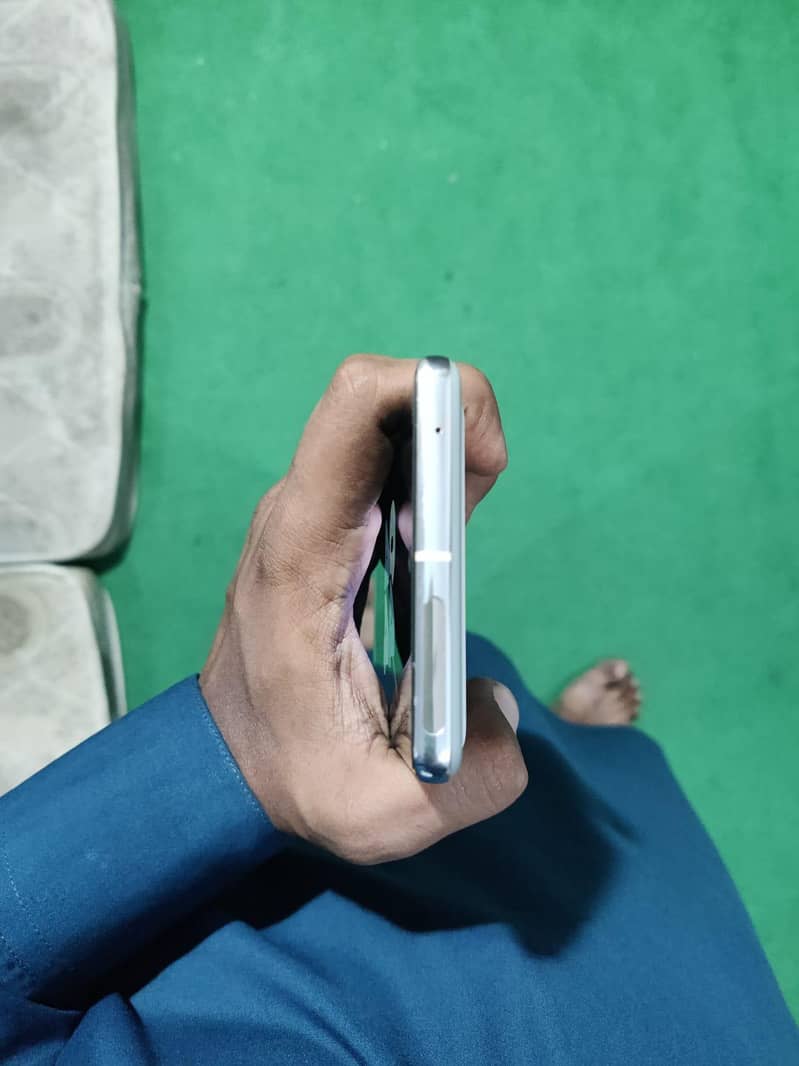 Google Pixel 7 Pro 6
