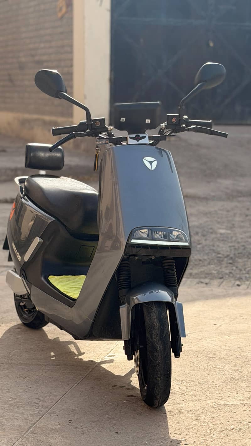yadea G5 3