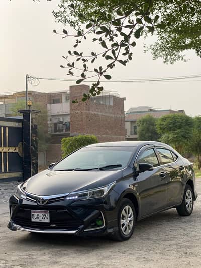 Toyota Corolla gli 2018 x convert