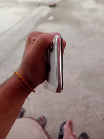 Apple iPhone XS