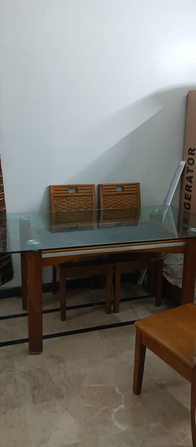 Dinning Table For Sale
