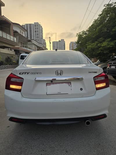 Honda City Aspire 2015